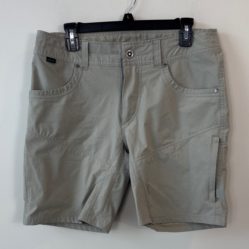 Kuhl Men's Tan Shorts waist size 32